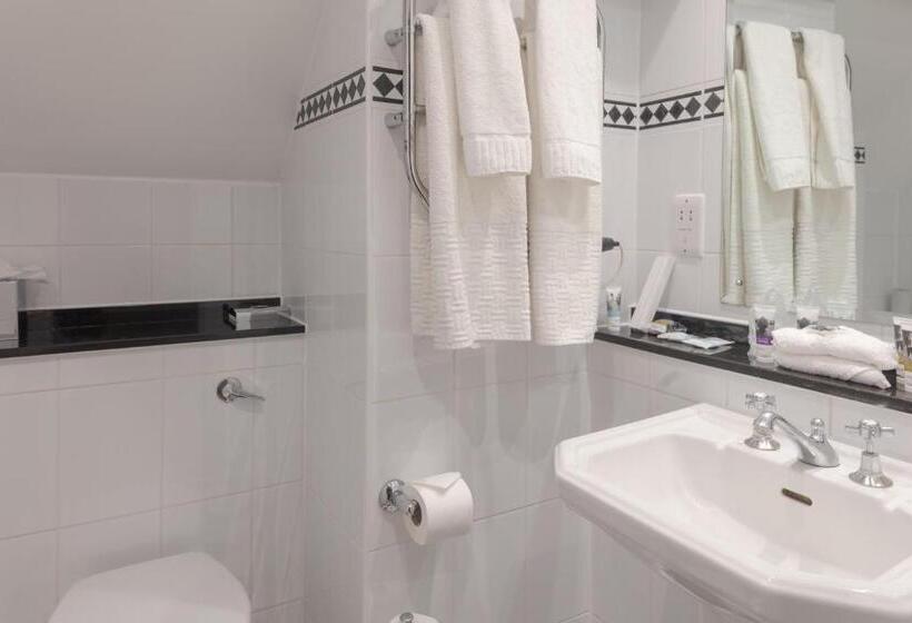 חדר סופריור, Albrighton Hall Hotel And Spa, A Member Of Radisson Individuals