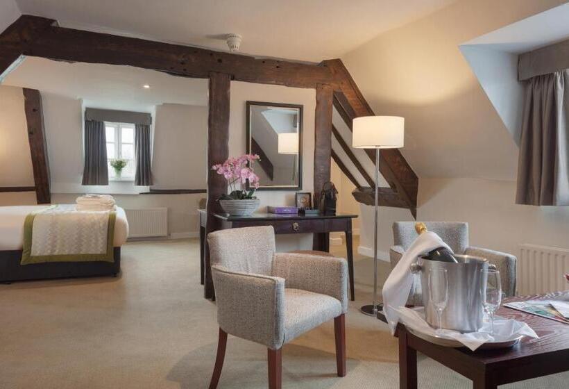 带大床的小型套房, Albrighton Hall Hotel And Spa, A Member Of Radisson Individuals