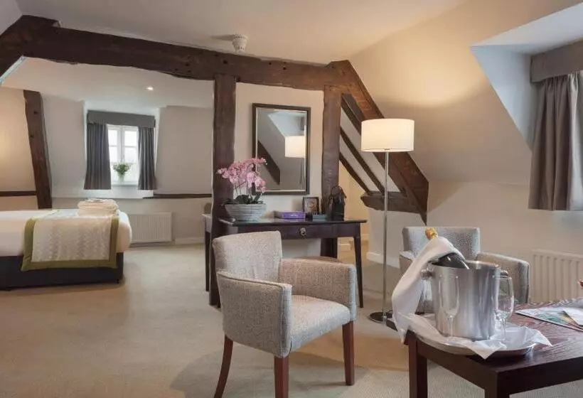 キングサイズベッドのジュニアスイート, Albrighton Hall Hotel And Spa, A Member Of Radisson Individuals