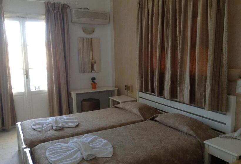 Triple Room Sea View, Pandrossos