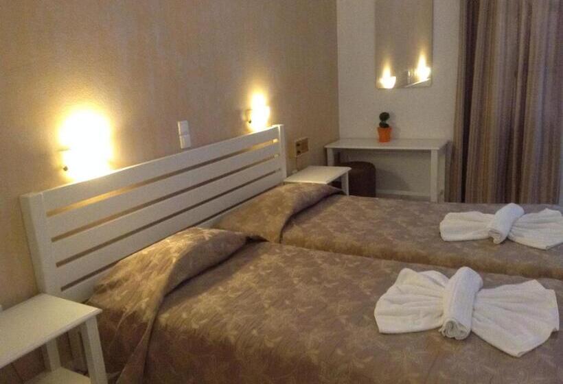 غرفة قياسية فردية مطلة علي البحر, Pandrossos