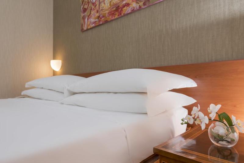 חדר סטנדרט, Quality Rouge Et Noir