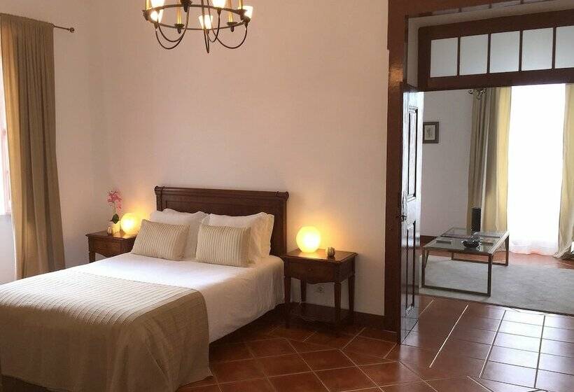 جناح, Solar Do Conde Garden