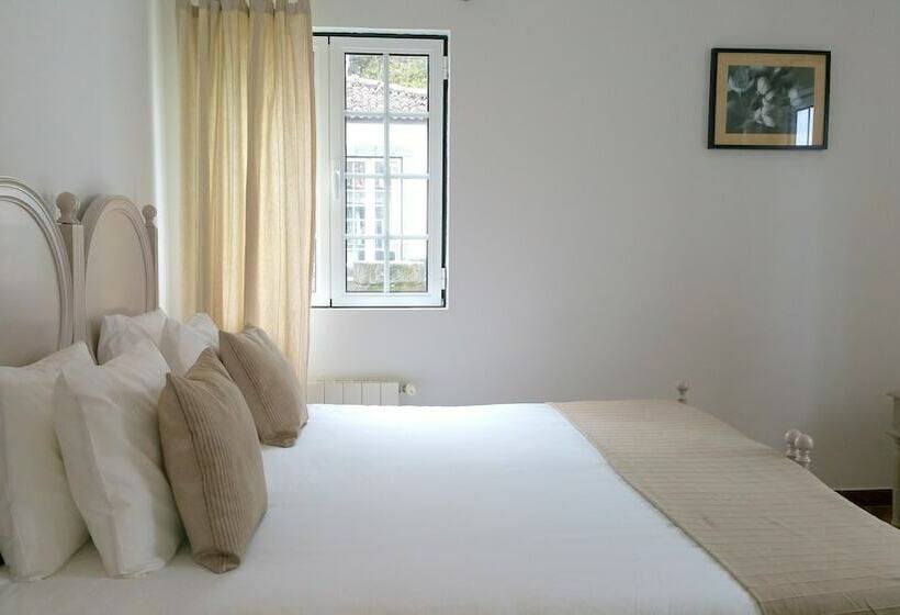 بنجلو قياسى, Solar Do Conde Garden