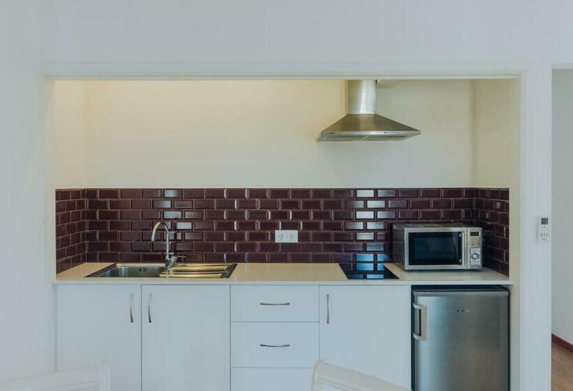 بنجلو قياسى, Solar Do Conde Garden