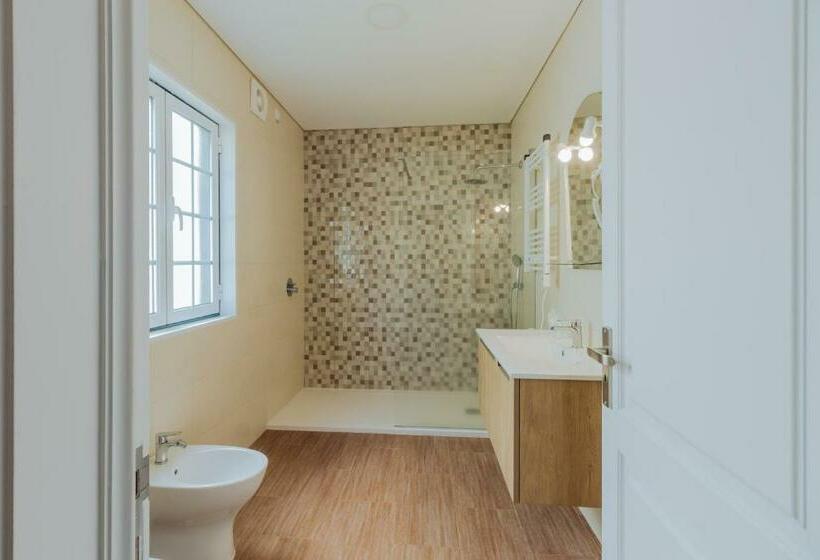 بنجلو قياسى, Solar Do Conde Garden