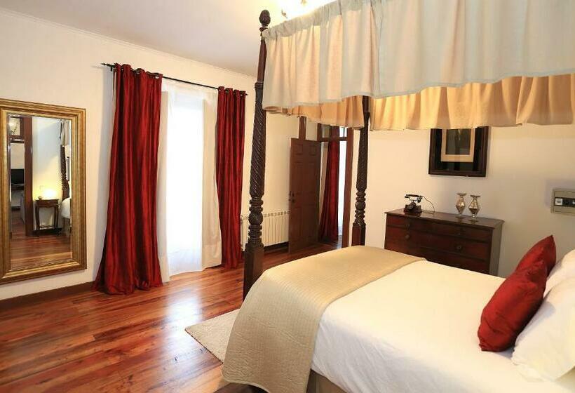 جناح, Solar Do Conde Garden