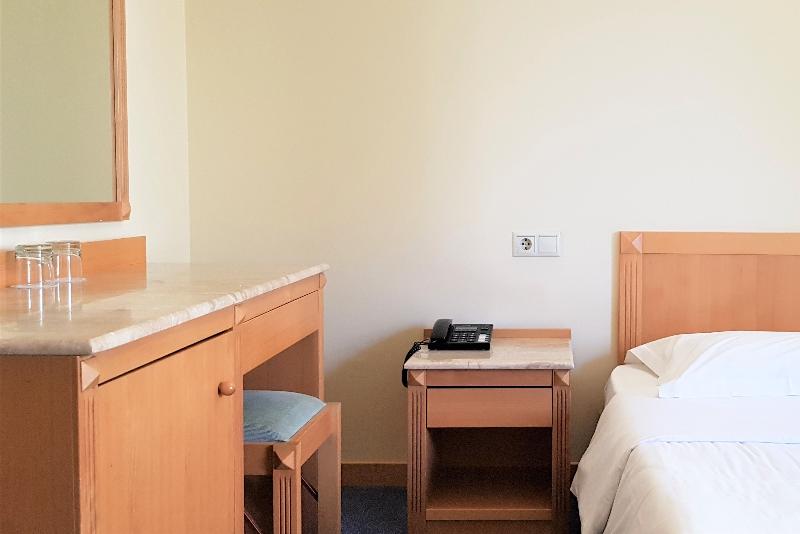 חדר סטנדרט יחיד, Telioni