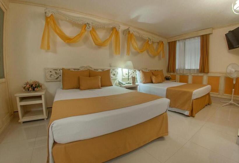 スタンダード４人部屋, Villa Las Margaritas Plaza Cristal