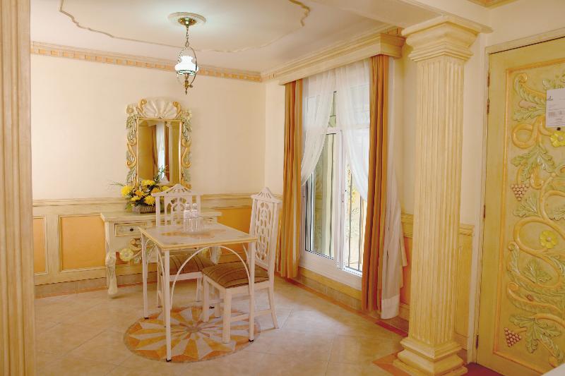 スタンダード４人部屋, Villa Las Margaritas Plaza Cristal