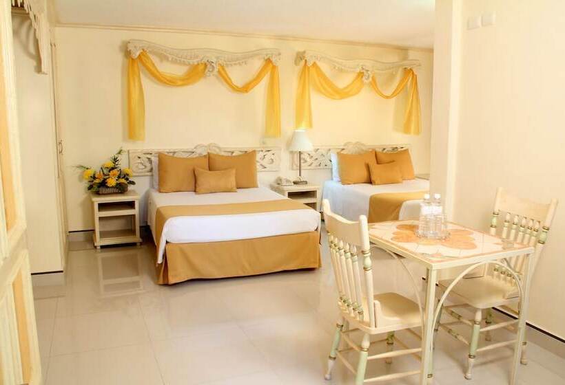 スタンダード４人部屋, Villa Las Margaritas Plaza Cristal