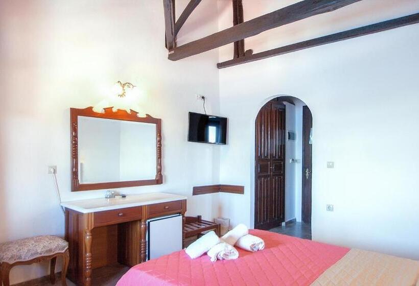 Номер Deluxe Вид на Море с Балконом, Villa Orsa