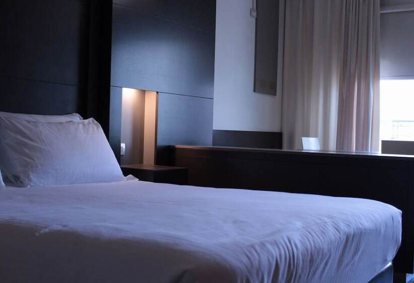 اتاق استاندارد, Wall Art Hotel & Residence