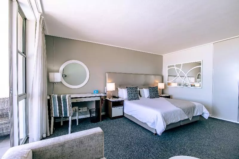 オーシャンビューデラックスルーム, Lagoon Beach Hotel Apartments