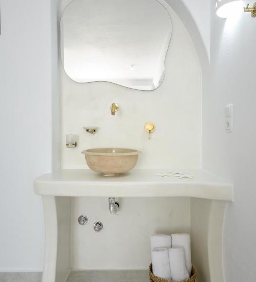 Президентский Люкс, Naxos Hotel Poseidon