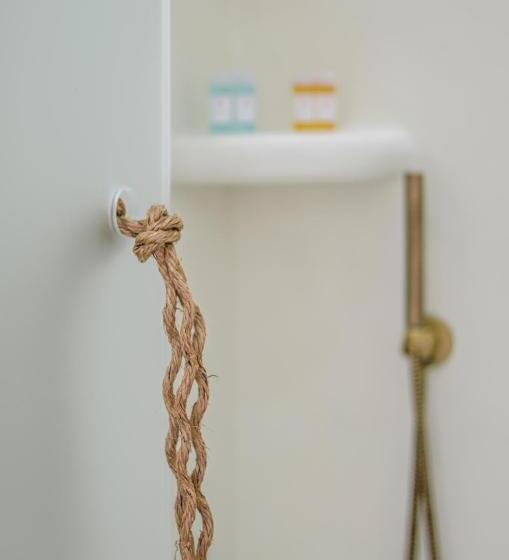 Президентский Люкс, Naxos Hotel Poseidon