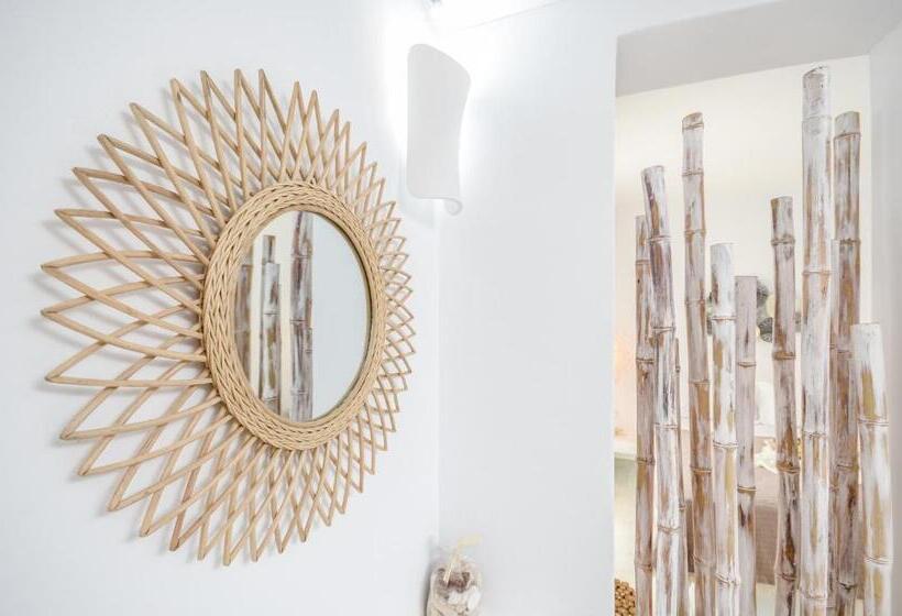 Президентский Люкс, Naxos Hotel Poseidon