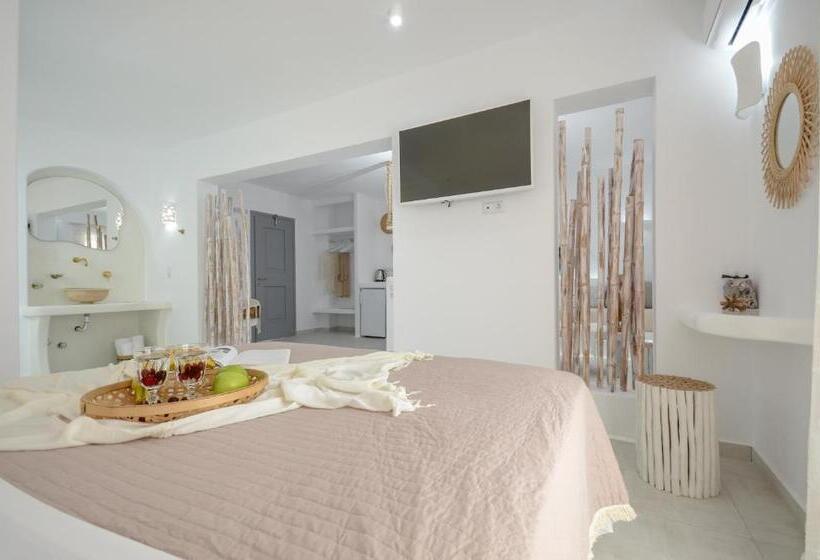 Президентский Люкс, Naxos Hotel Poseidon