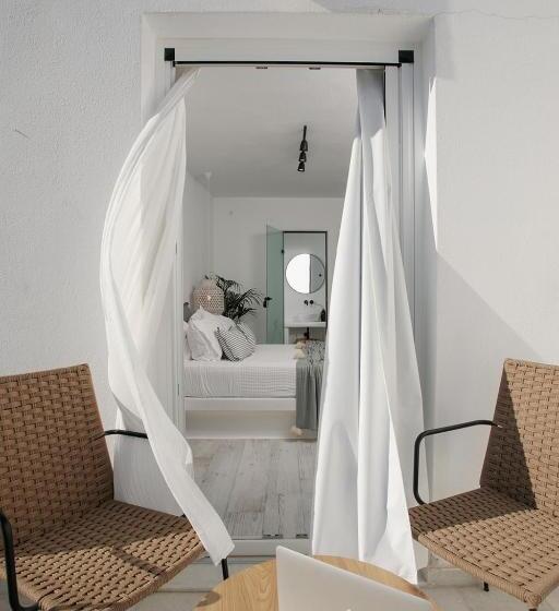 Номер Стандарт с Террасой, Naxos Hotel Poseidon