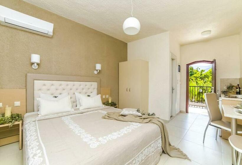 高级工作室, Stelios Gardens