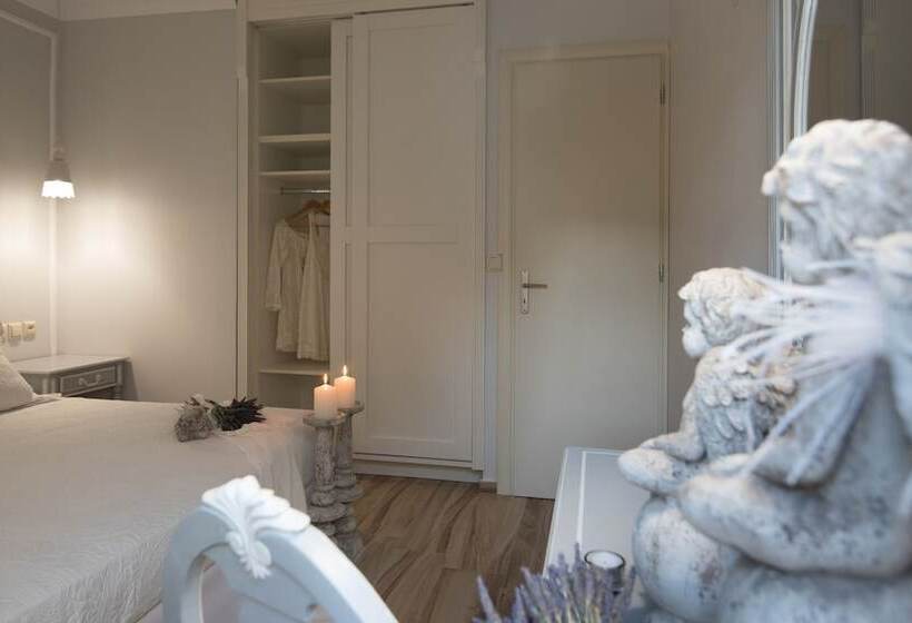 Апартаменты Deluxe 2 Спальни, Stelios Gardens
