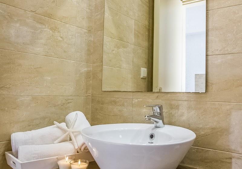 高级工作室, Stelios Gardens