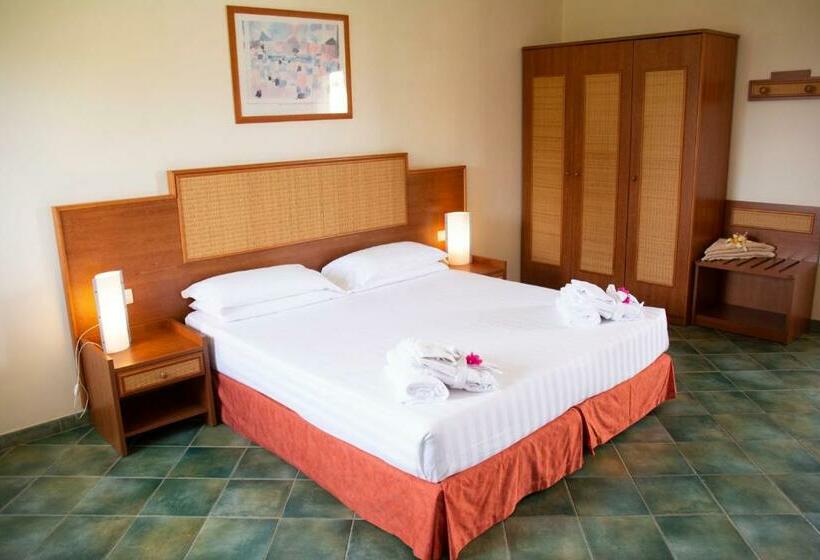 غرفة كلاسيكية, Voi Arenella Resort