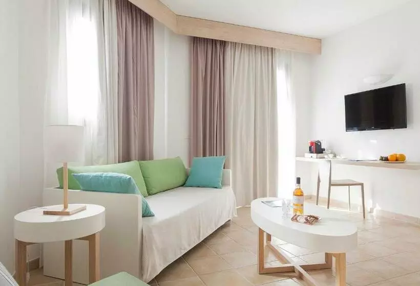 スーペリアージュニアスイート, Voi Arenella Resort