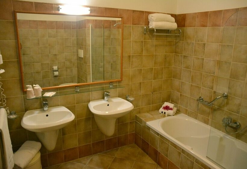 غرفة عائلية, Voi Arenella Resort