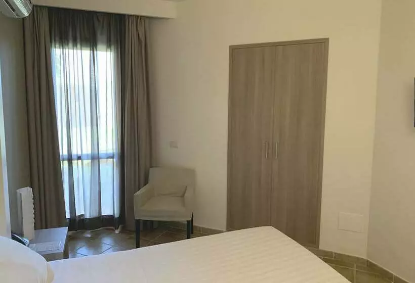 プレミアムルーム, Voi Arenella Resort