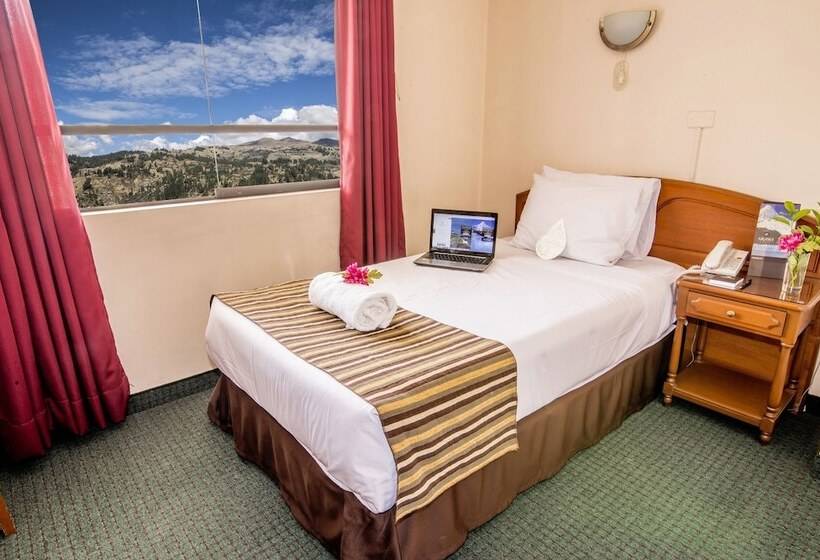 חדר סטנדרט יחיד, Arawi Pastoruri