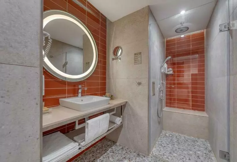 اتاق استاندارد با چشمانداز باغ, Megasaray Club Belek