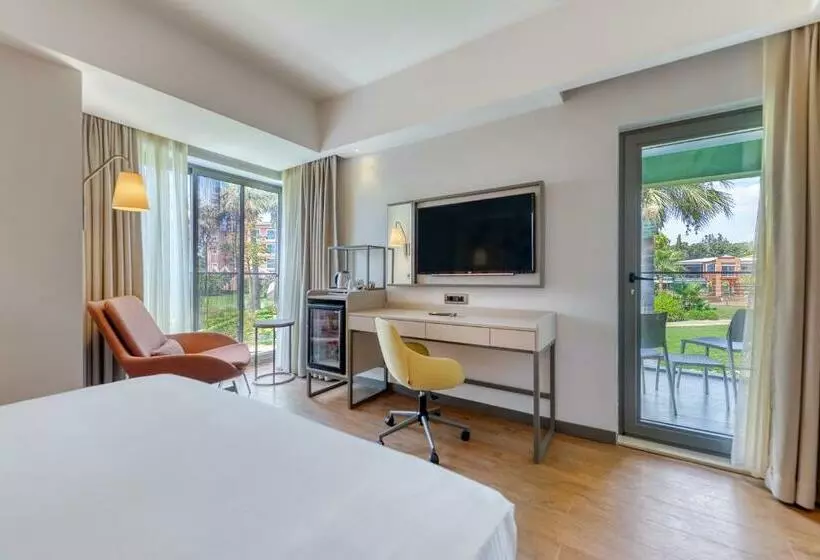 اتاق استاندارد با چشمانداز باغ, Megasaray Club Belek