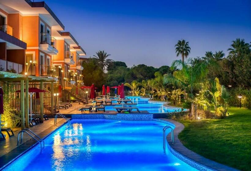 סוויטה נוף לבריכה, Megasaray Club Belek