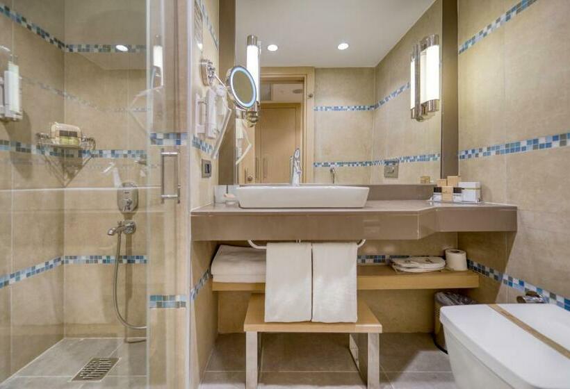 Люкс Вид на Бассейн, Megasaray Club Belek