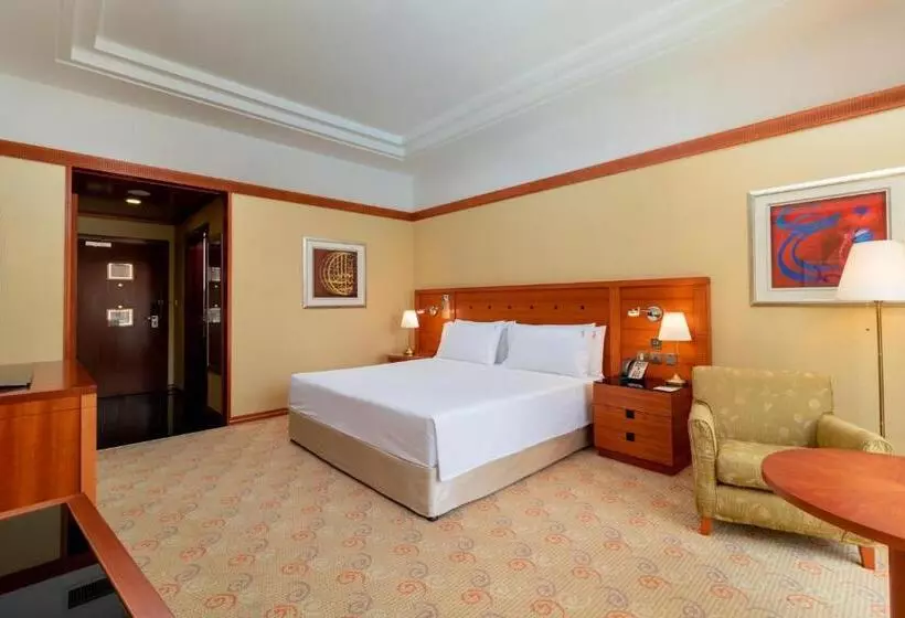 اتاق لوکس, Holiday Inn Kuwait By Ihg