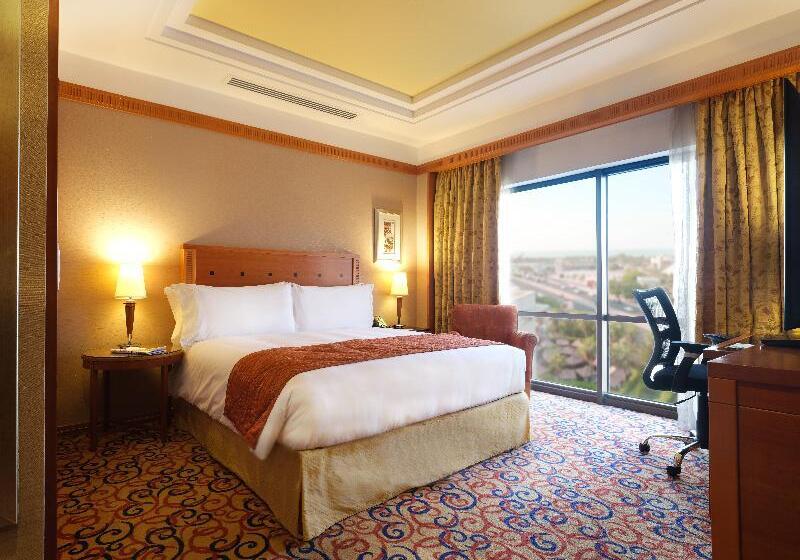 اتاق استاندارد با تخت بزرگ, Holiday Inn Kuwait By Ihg