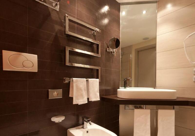 اتاق لوکس, Impiana Klcc