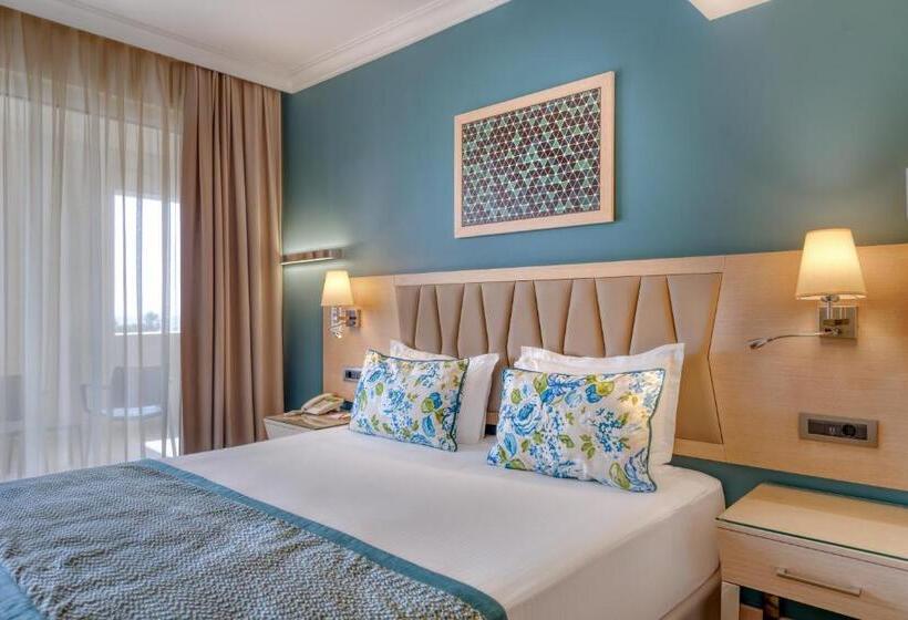 デラックスジュニアスイート, Megasaray Club Belek