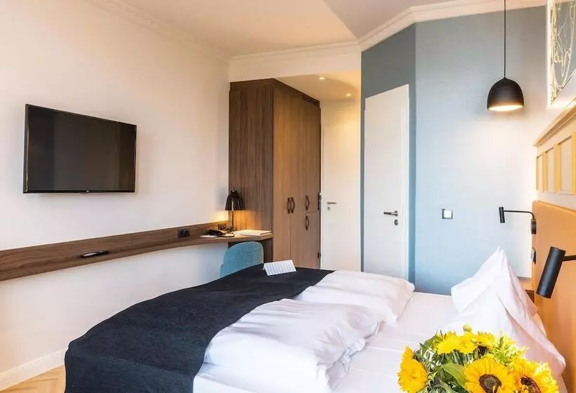オーシャンビュースタンダードルームバルコニー付き, Seetelhotel Ostseehotel Ahlbeck