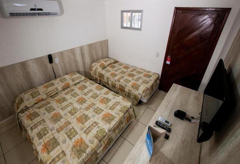 דירת חדר נוף לבריכה, Sol Praia Marina