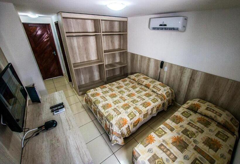 דירת חדר נוף לבריכה, Sol Praia Marina