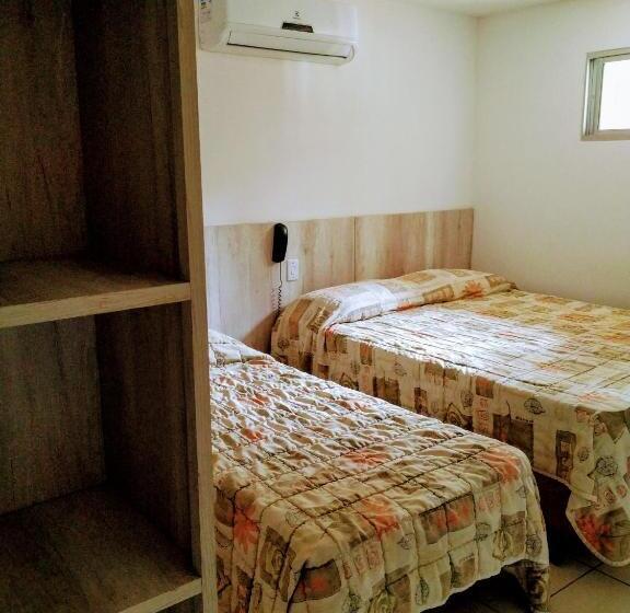 דירת חדר נוף לבריכה, Sol Praia Marina