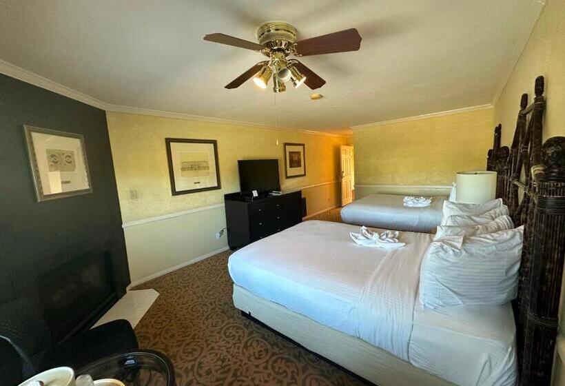 デラックスルーム, The Morgan Hotel San Simeon