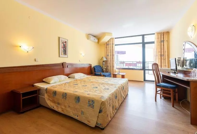 اتاق کلاسیک, Family Hotel Evridika