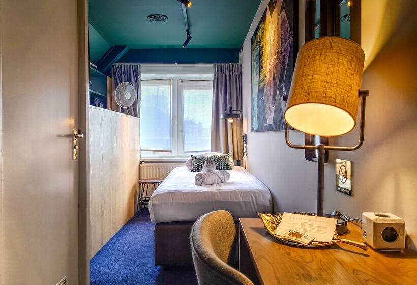 غرفة قياسية فردية, Alexander