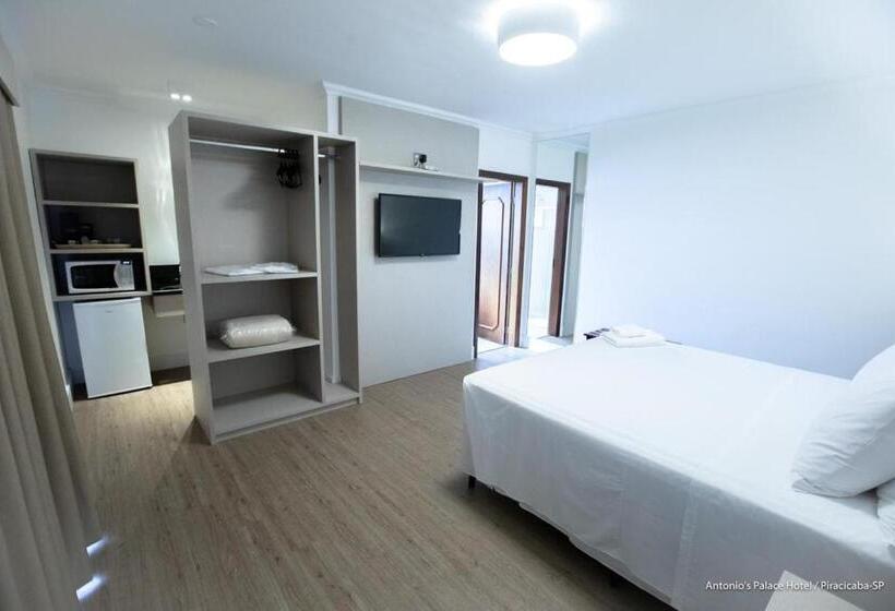 带1个卧室的顶楼公寓, Antonio´s Palace