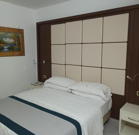 اتاق استاندارد, Caserta Antica