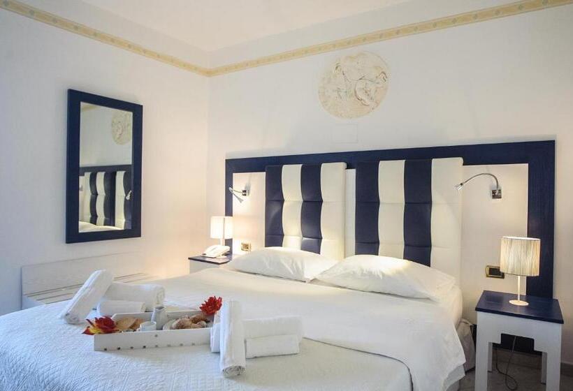 اتاق استاندارد, Caserta Antica