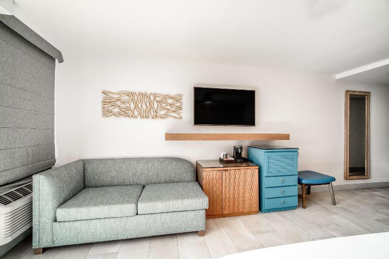 غرفة قياسية لذوى الاحتياجات الخاصة, Chesapeake Beach Resort